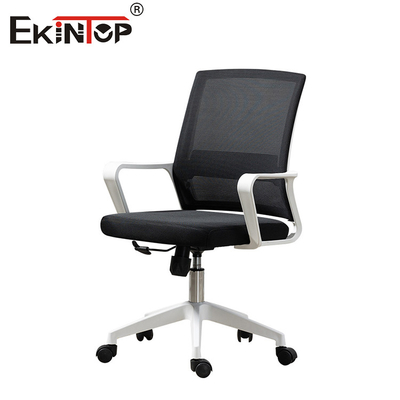 Chaise de bureau résistante de style moderne