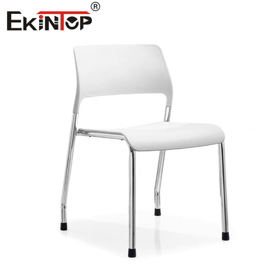 Chaise d'entraînement moderne en plastique chaise de visiteur empilable jambe métallique