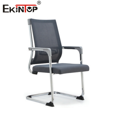 Chaise de bureau de vente directe d'usine avec appuie-bras Chaise d'ordinateur à domicile Chaise de personnel en maille