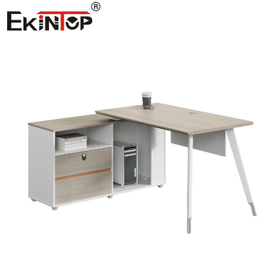 Station de travail modulaire de bureau pour employés