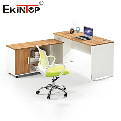 Design de table de bureau pour le personnel en bois Petit bureau meubles modulaires