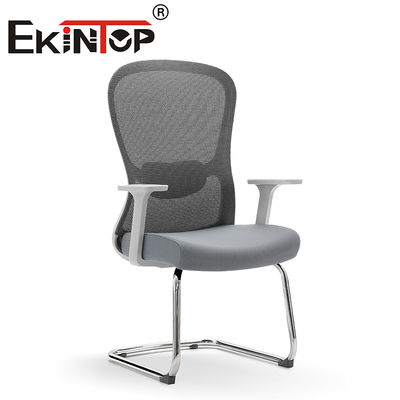 Chaise de bureau ergonomique, confortable, moderne et élégante avec accoudoirs réglables et dossier en maille