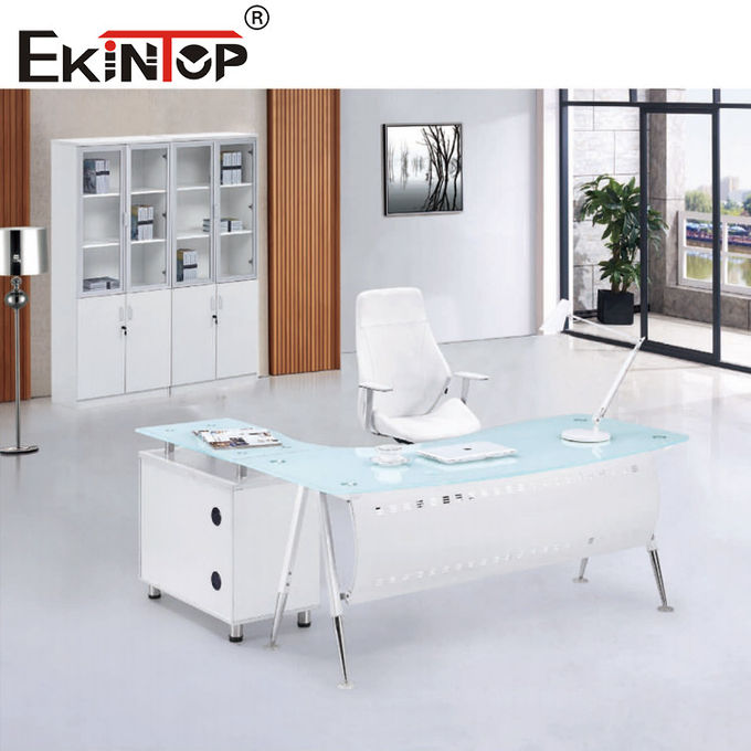 bureau supérieur en verre